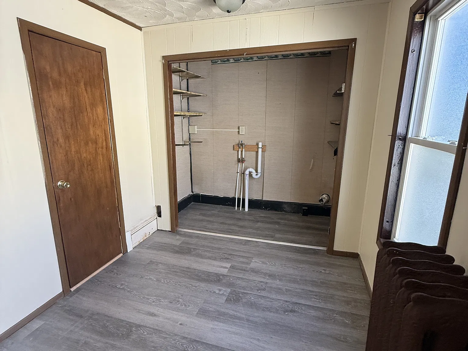 437 Willard Street - 2 — Photo 3