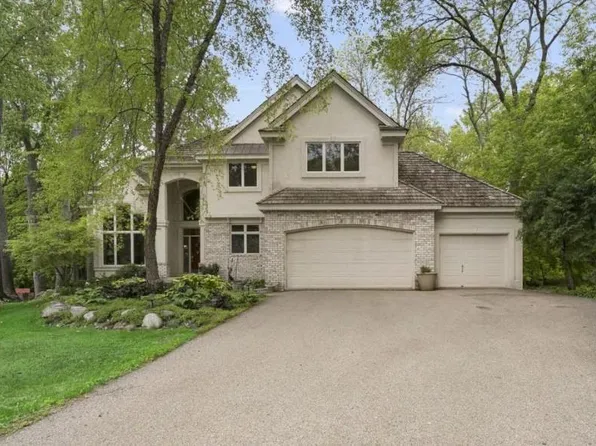 8217 W 93rd Street Cir, Bloomington, MN 55438
