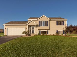 12147 Ives Meadow Ln NE, Cedar Springs, MI 49319