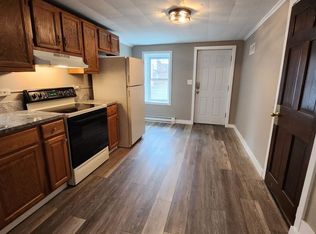 912 W Walnut St #1, Allentown, PA 18102