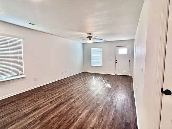 4th image of 309 Alex Jordan Dr
