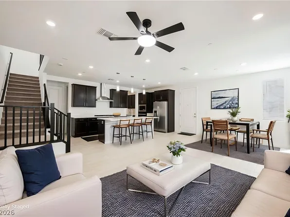 2451 Altitude St, Las Vegas, NV 89138