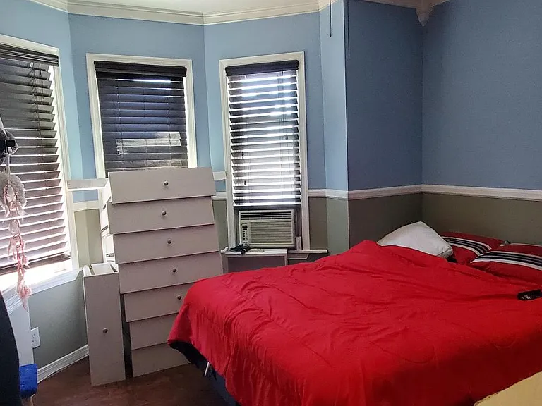 Cantrell St — Photo 12
