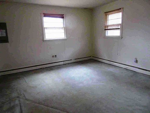 5th image of 1389 Peachtree Run
