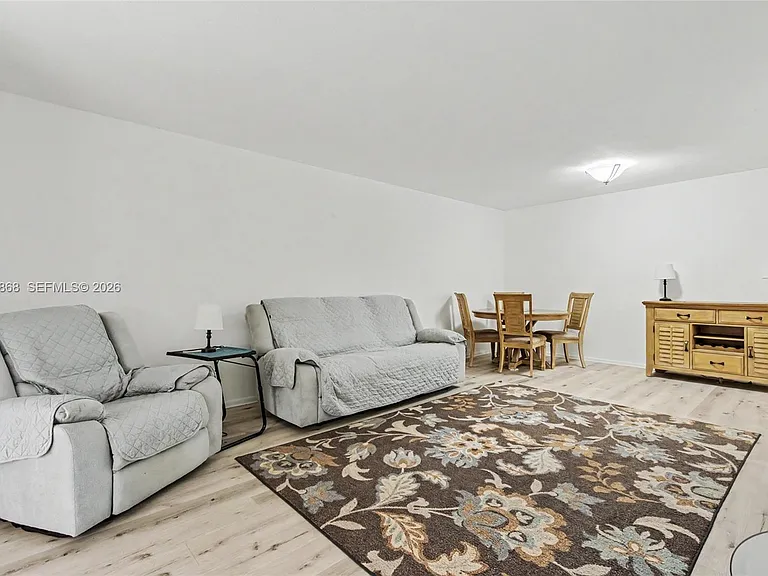 1410 Sheridan St #12I — Photo 10