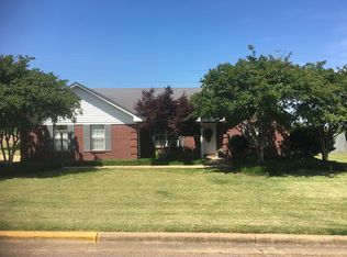 184 Eagle Pointe Loop, Oxford, MS 38655