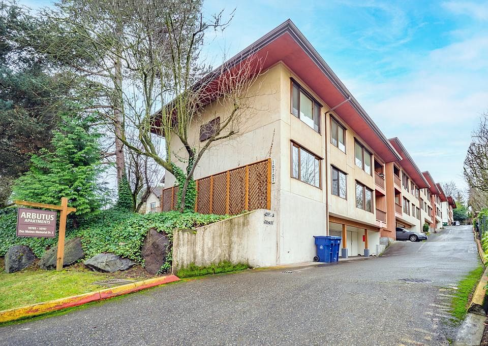 New Exterior Photo