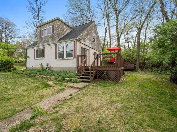 5802 Winton Ridge Ln, Cincinnati, OH 45232