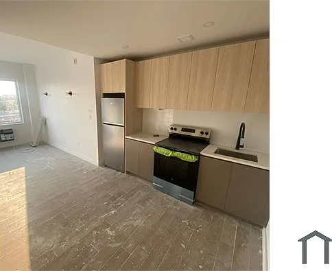 2103 Union St #8A — Photo 1
