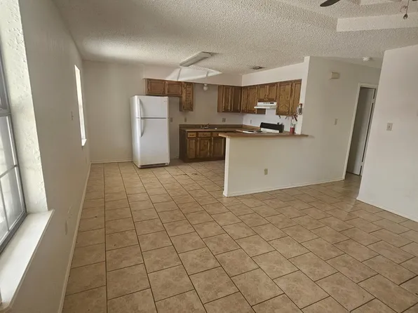 801 W Stubbs St, Edinburg, TX