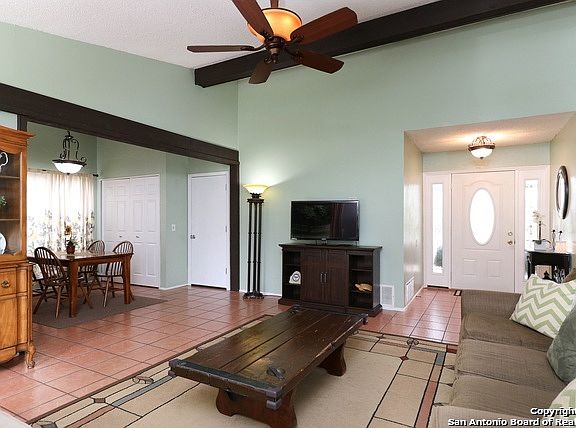3rd image of 7914 Grass Hollow St