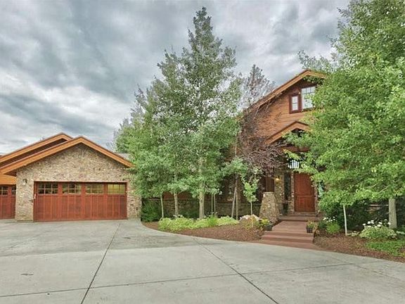3rd image of 5840 Mountain Ranch Dr