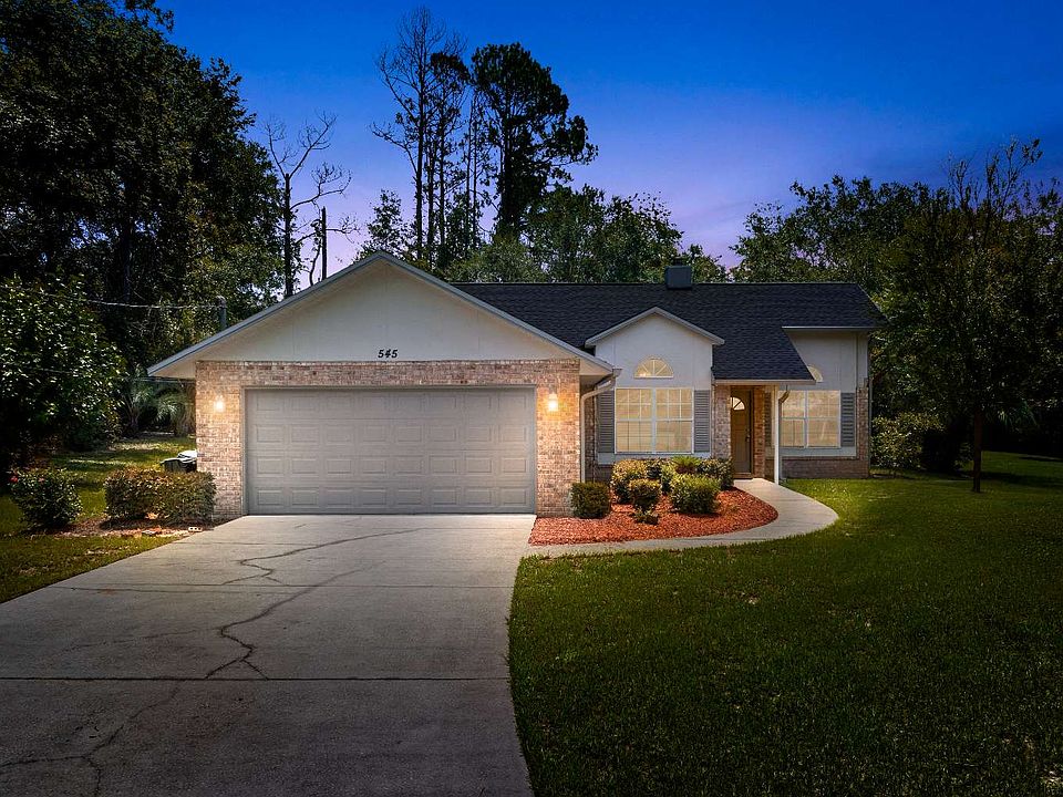 1st image of 545 SW Brandy Way