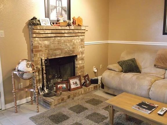 2nd image of 2625 Gwendolyn Ln APT A