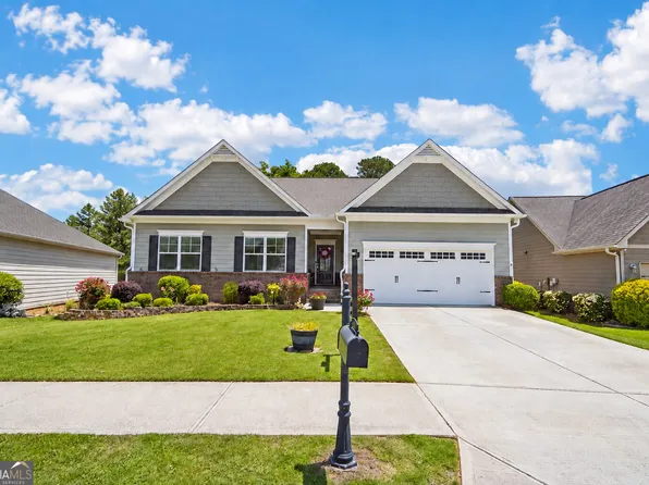 4601 Sweetwater Dr, Gainesville, GA 30504
