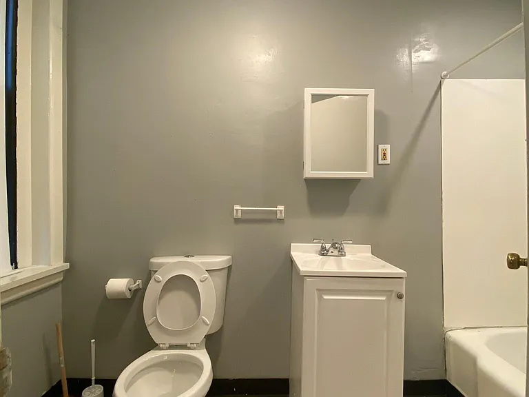 409 Morewood Ave #1A — Photo 5