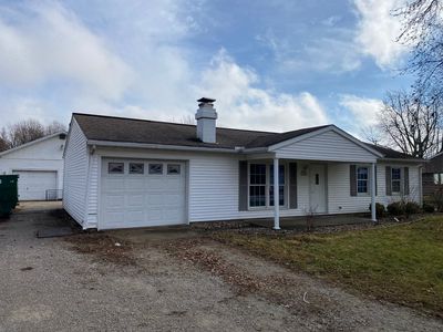 434 Standish Dr, Bloomington, IL, 61704
