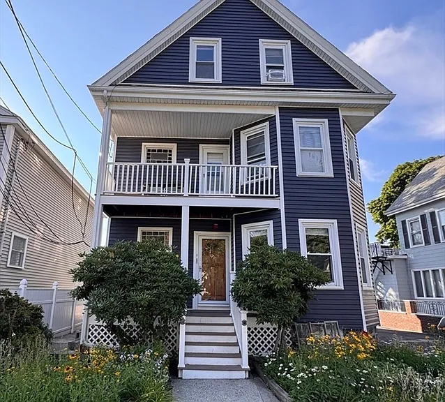 23 Farragut Ave #3 — Photo 1