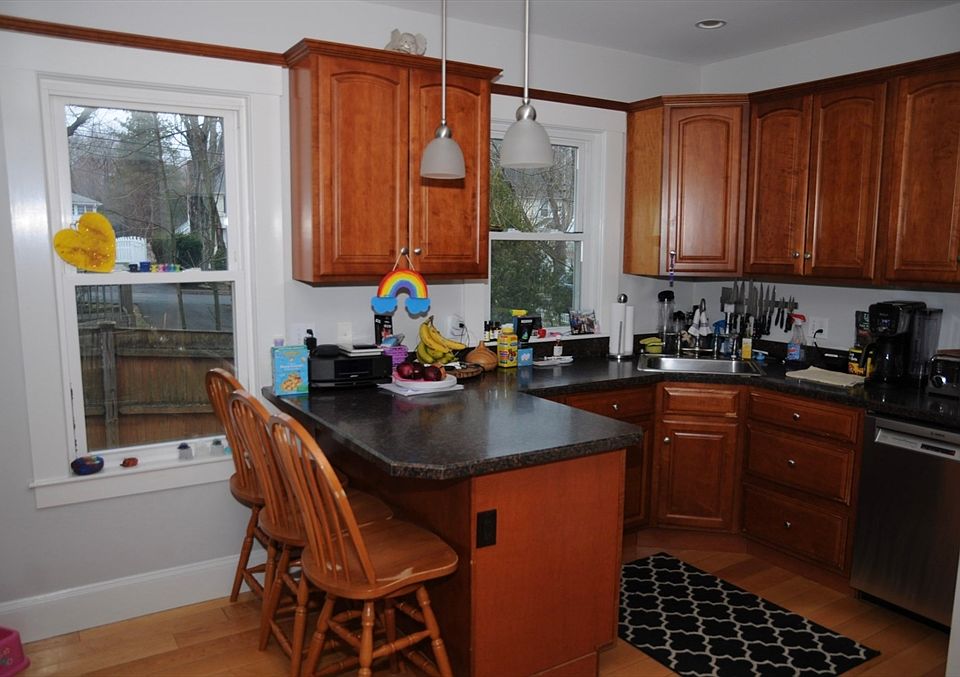 1st image of 637 Canton Ave #637