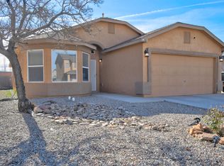 76 Avenida Jardin, Los Lunas, NM 87031