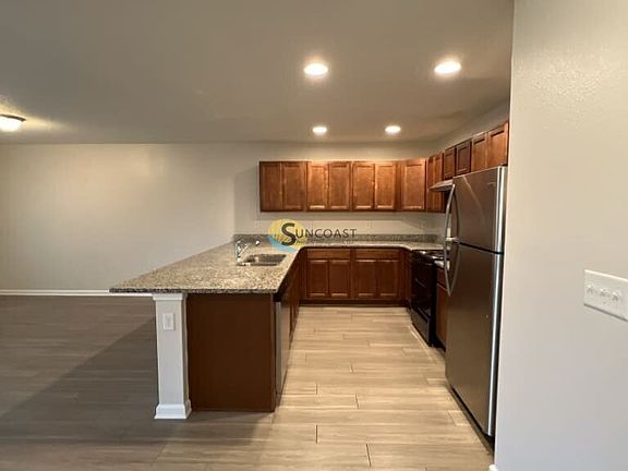 3rd image of 8788 Moss Haven Rd