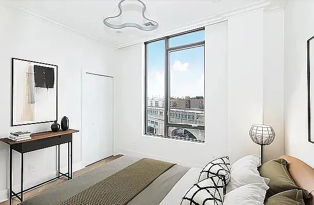 Rented by Compass | media 9