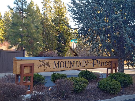3rd image of 60882 Grand Targhee Dr