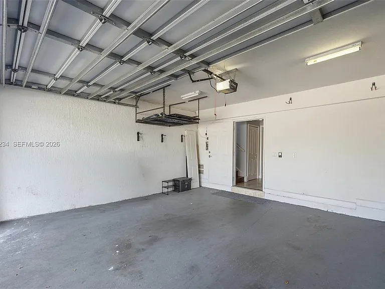 832 N Victoria Park Rd #832 — Photo 23