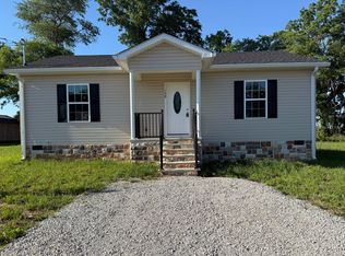 159 Hesselly Rd, Decherd, TN 37324