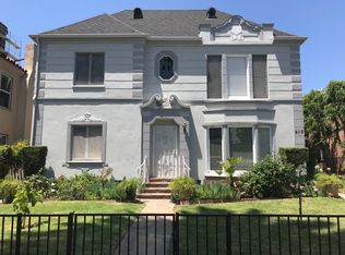 419 N Doheny Dr APT A, Beverly Hills, CA 90210