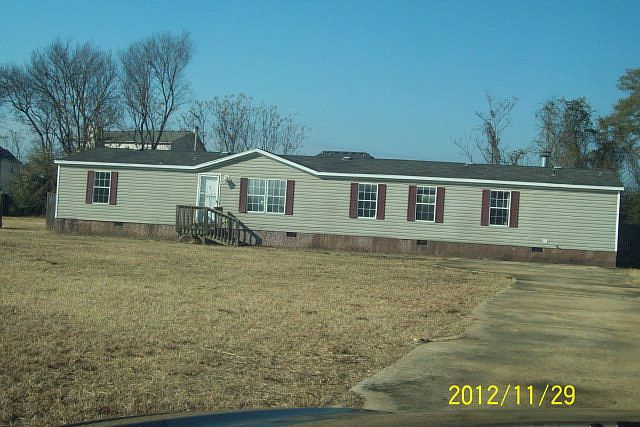 1st image of 30 Lake Vista Dr