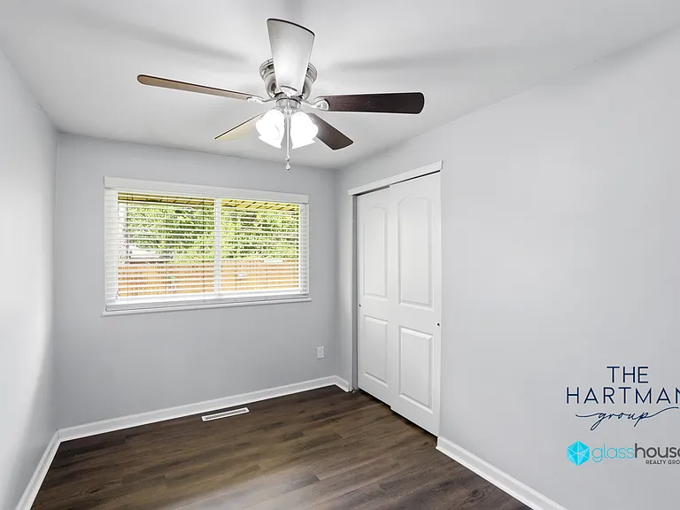 5455 Storck Dr — Photo 18