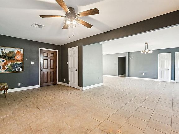 4th image of 1312 Jung Blvd