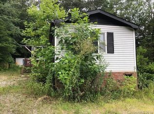 6925 Silver Creek Ln, Morganton, NC 28655