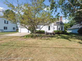 4885 Burt Ave, Grand Ledge, MI 48837