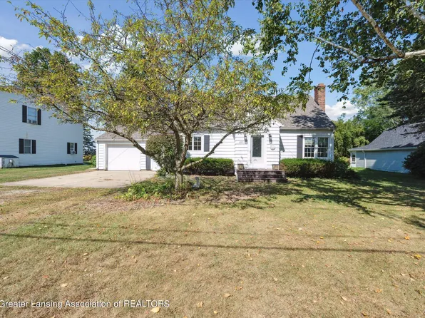 4885 Burt Ave, Grand Ledge, MI 48837