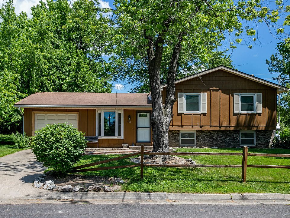 1st image of 111 W El Cortez Dr