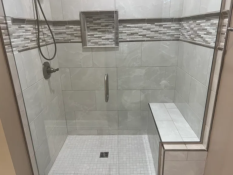 6401 Beacon Pointe Cir — Photo 16