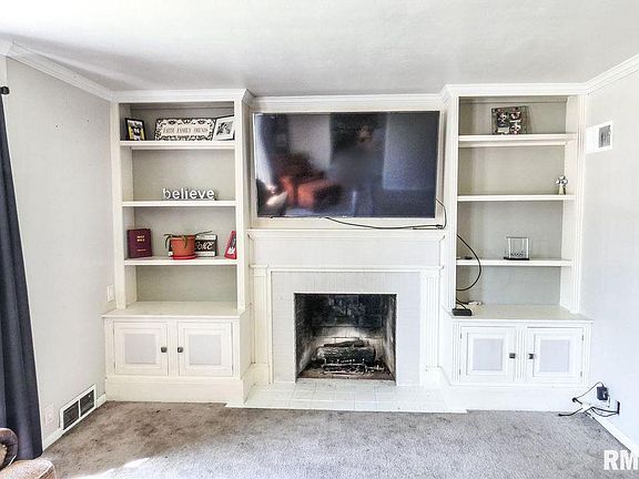 3rd image of 3304 N Parish Ave