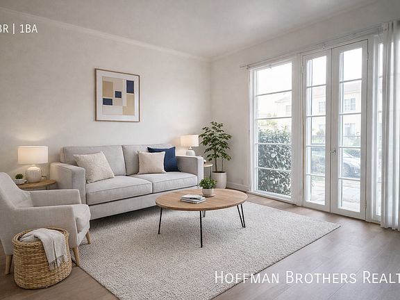 2nd image of 4147 S Bronson Ave APT 1