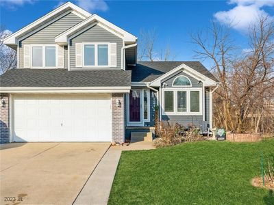1212 66th St, West Des Moines, IA, 50266