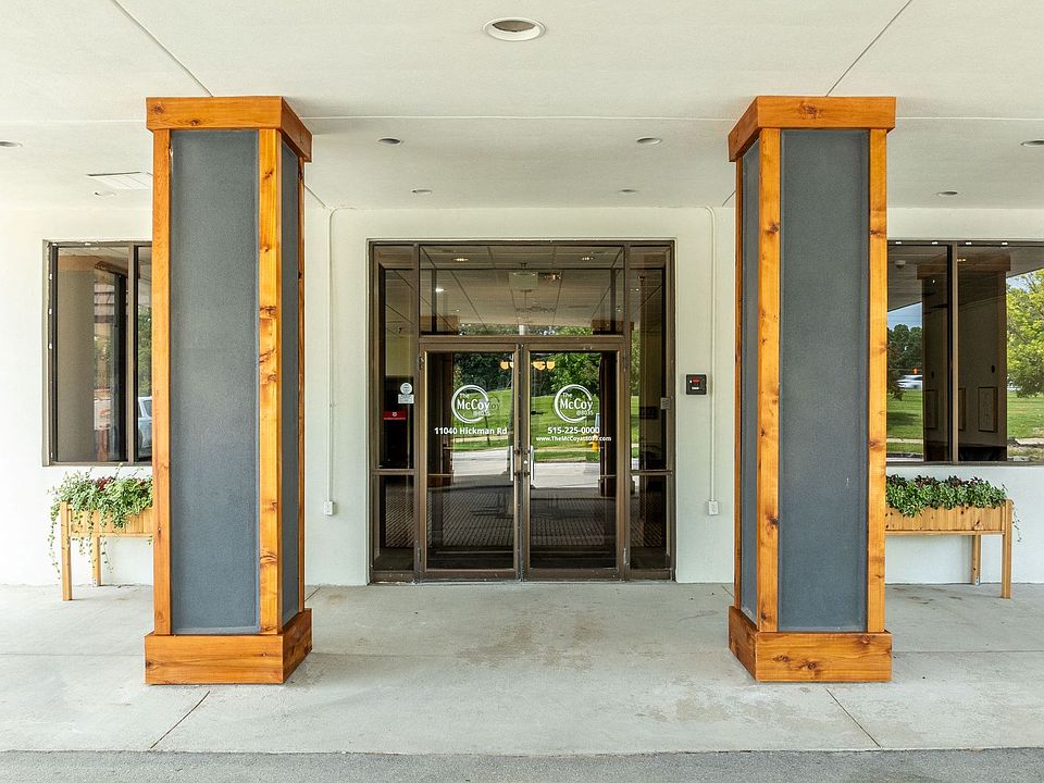 Building Photo 5