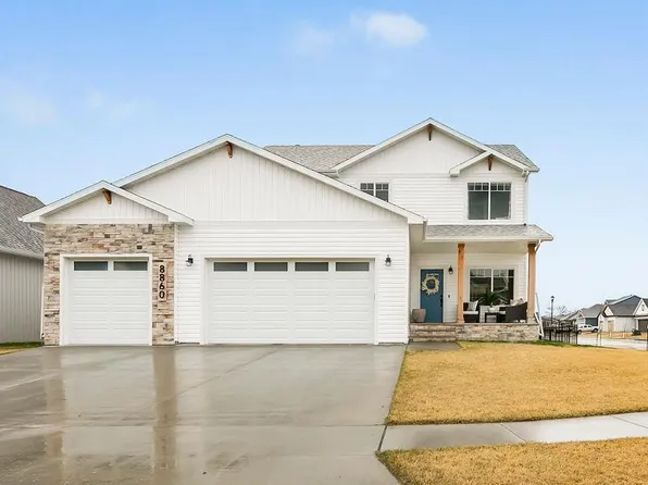 8860 Northern Lights Ave, Horace, ND 58047