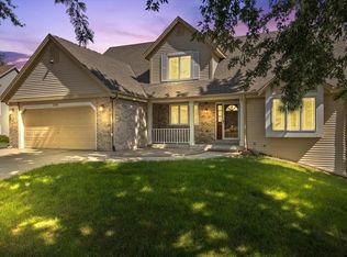 2700 Wyngate WAY, Waukesha, WI 53189