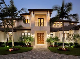 2805 Silverleaf Ln, Naples, FL 34105