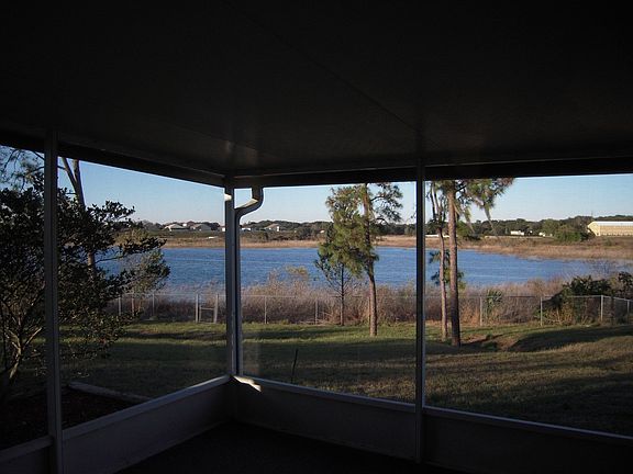 3rd image of 6609 Coral Cove Dr