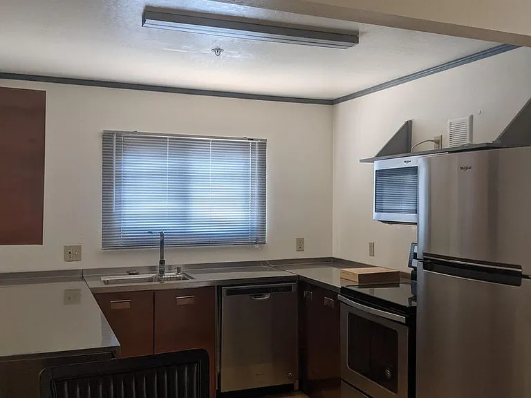 Sage Villas Apartments — Photo 9