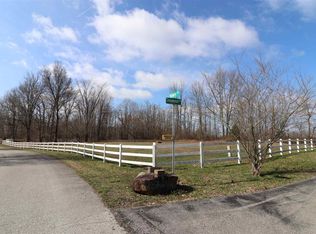 Hickory Rd, Bloomfield, IN 47424