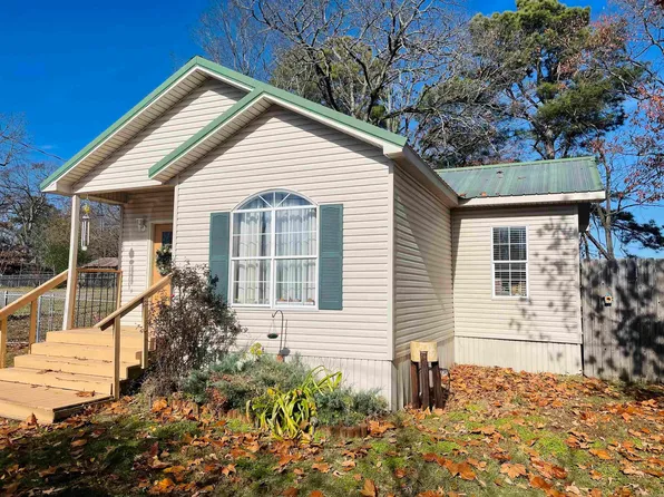 205 Anderson Ave, White Hall, AR 71602