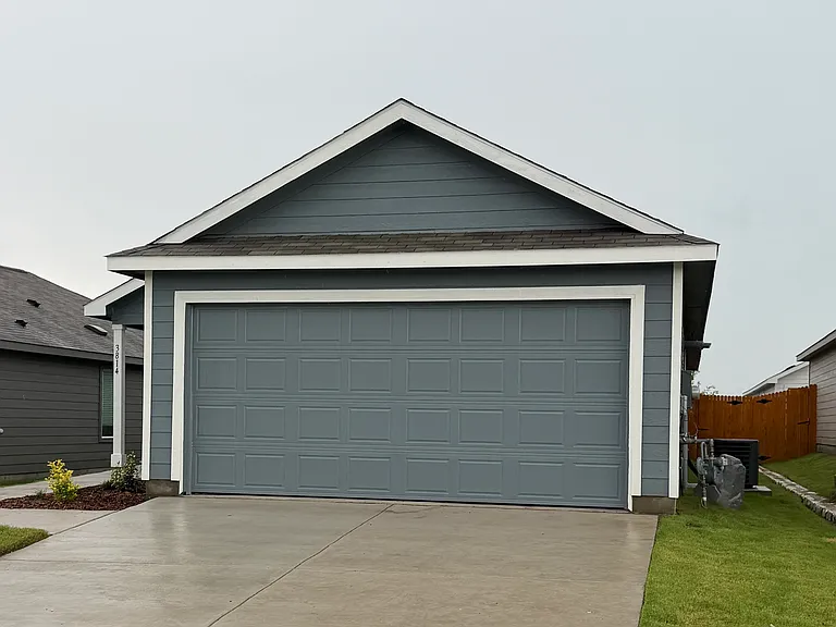 3814 Superior Pl — Photo 2